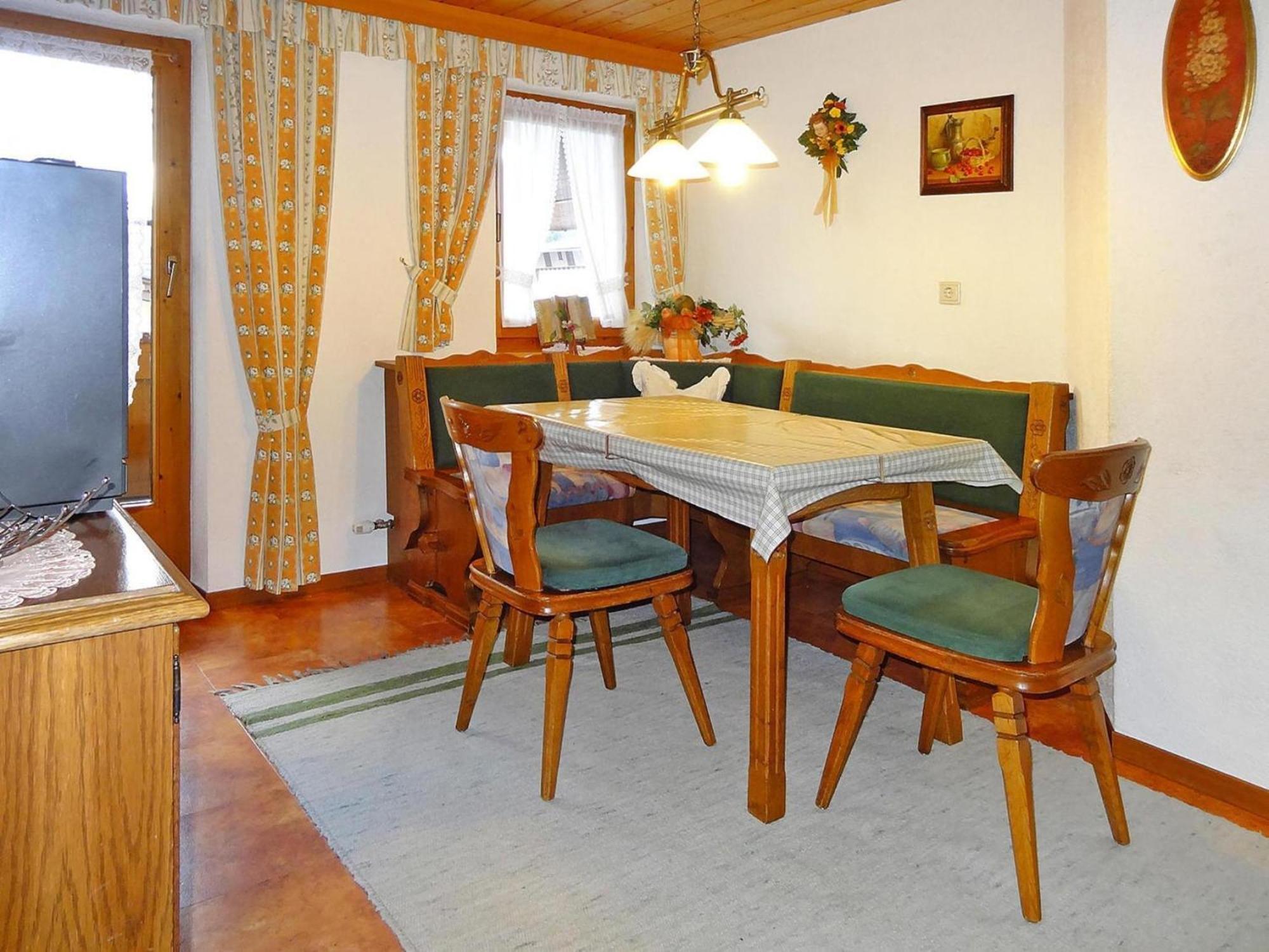 Apartment In F Gen With Parking Space 菲根 外观 照片