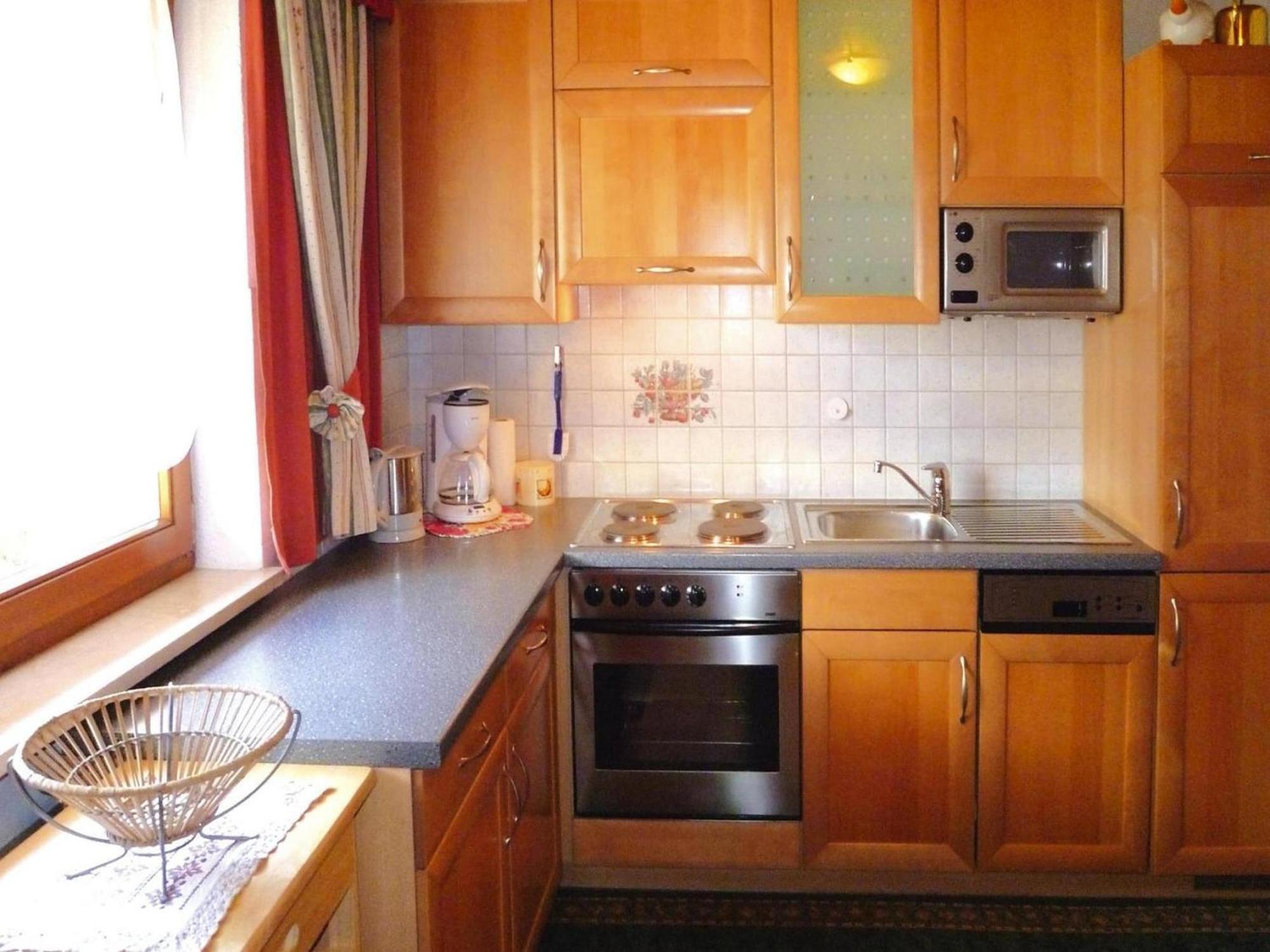 Apartment In F Gen With Parking Space 菲根 外观 照片